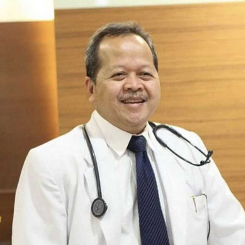 Read more about the article DR. Dr. Cosphiadi Irawan, SpPD, K-HOM, FINASIM