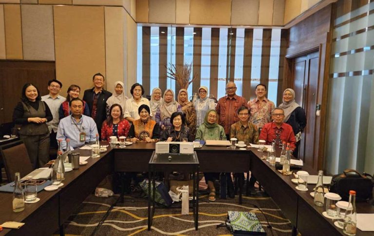Buletin Medis : Transisi dari Vaksin Influenza Kuadrivalen (QIV) ke Vaksin Influenza Trivalen (TIV) di Indonesia